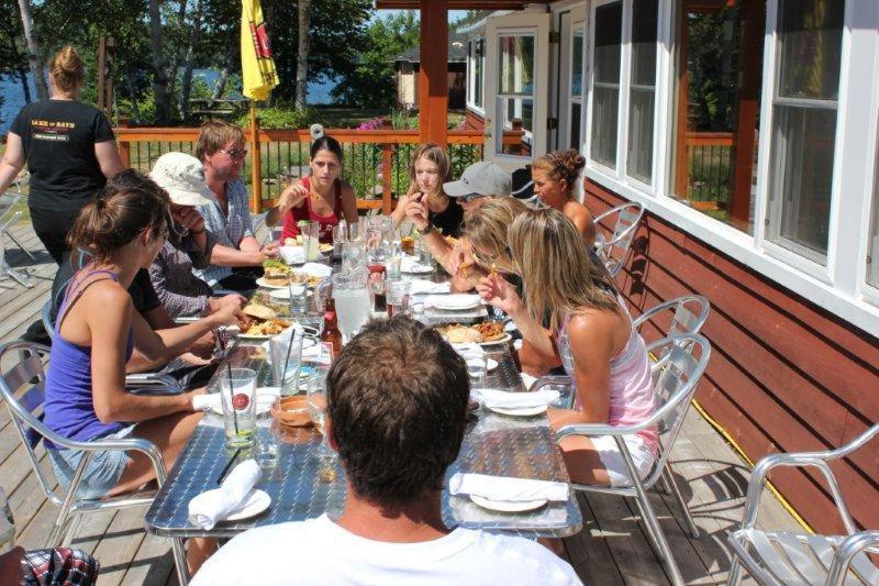 Red Umbrella Inn Minden Hills Εξωτερικό φωτογραφία